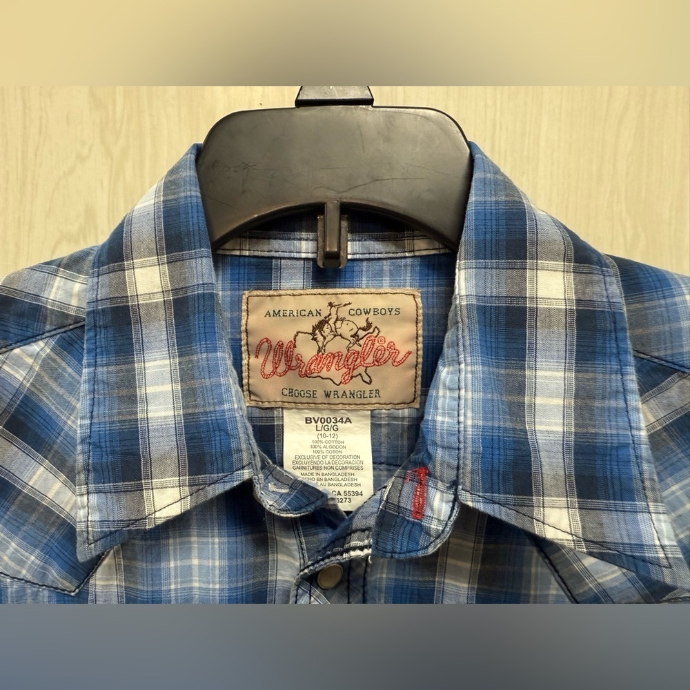 Wrangler Boys Blue Plaid Long Sleeve Dress shirt. Size Large (10-12) 0100 - Picture 3 of 9